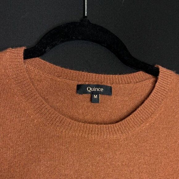 Quince Womens Chestnut Mongolian Cashmere Long-Sleeved Soft Crewneck Sweater - M - Picture 4 of 9